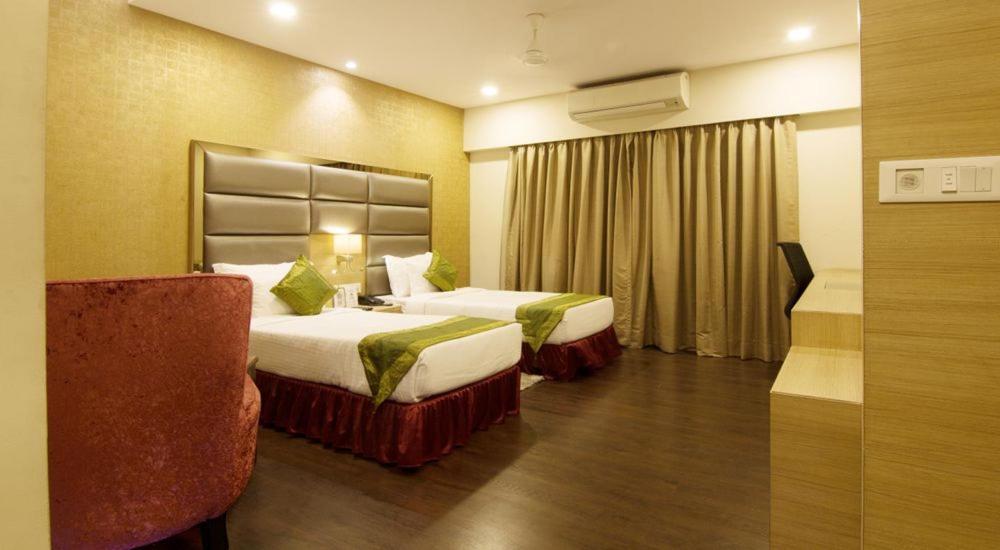 Kc Manor Hotel Jamshedpur Eksteriør billede