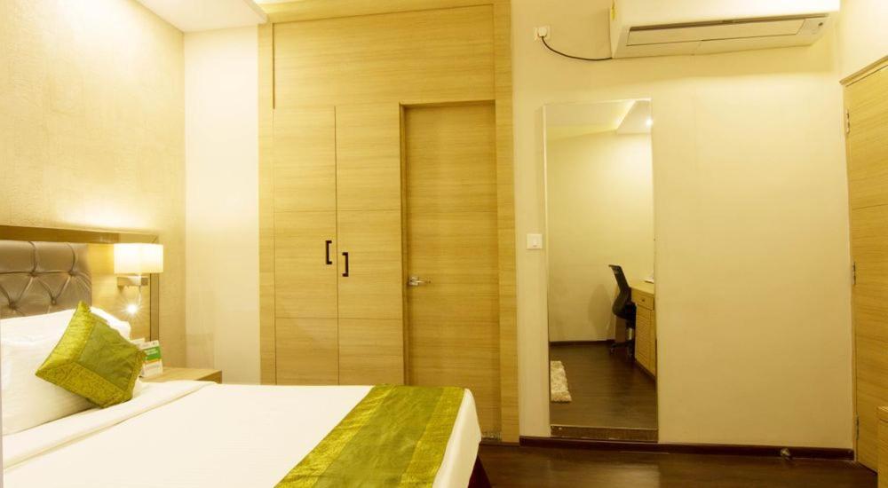Kc Manor Hotel Jamshedpur Eksteriør billede